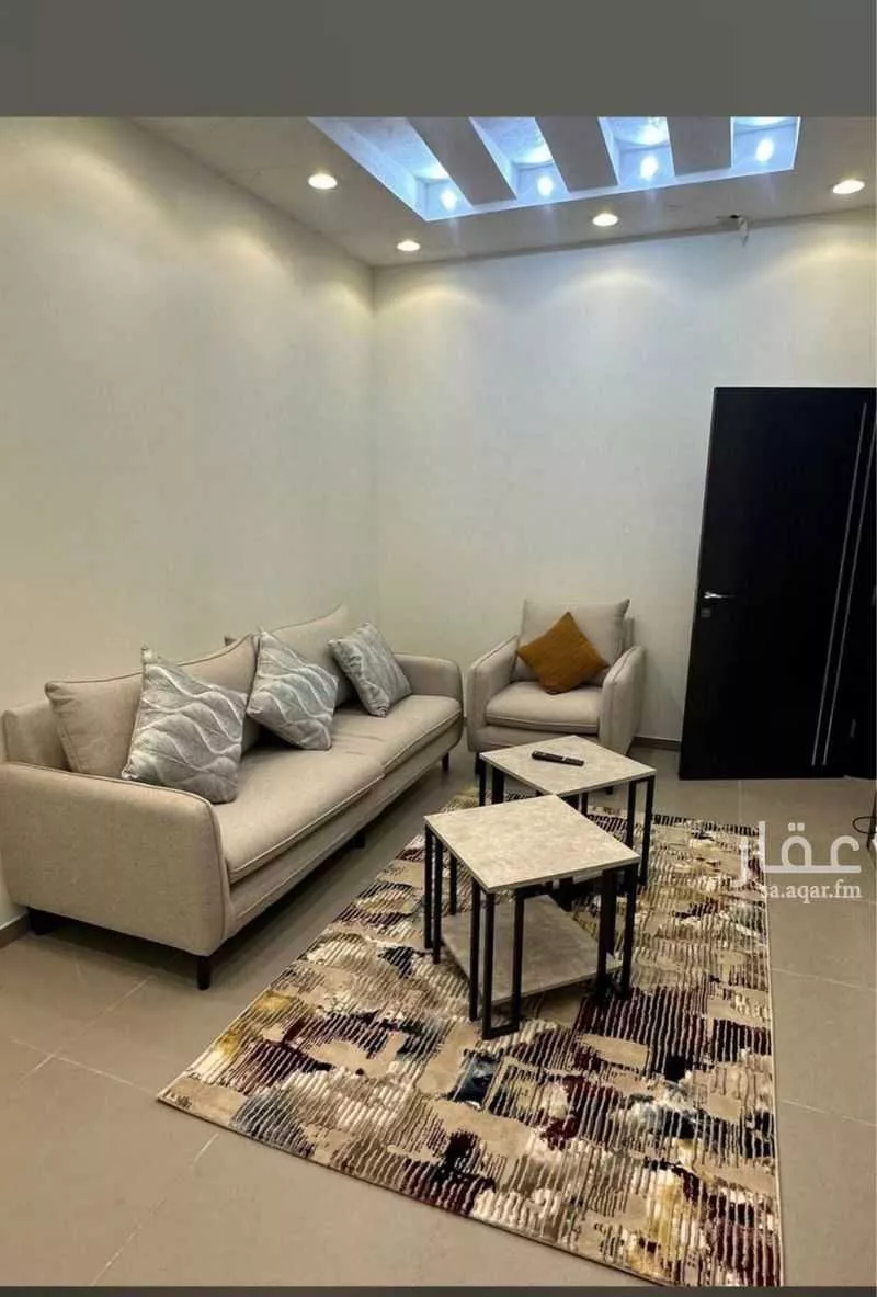 1600 sqm building in Dhahrat Laban 4