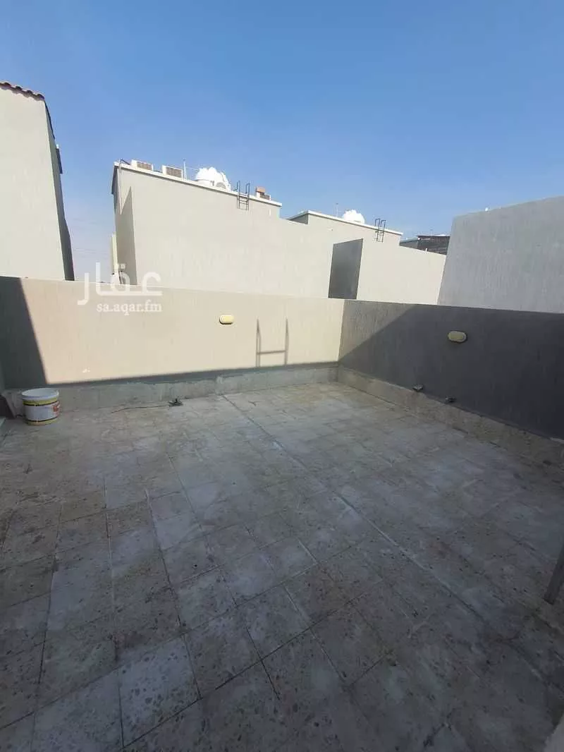 4 bedroom villa in Al Buhairah, Eastern Province 13