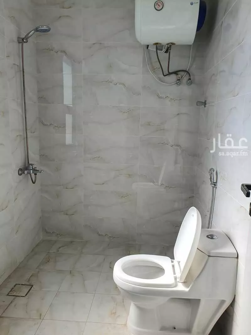4 bedroom villa in Al Buhairah, Eastern Province 8