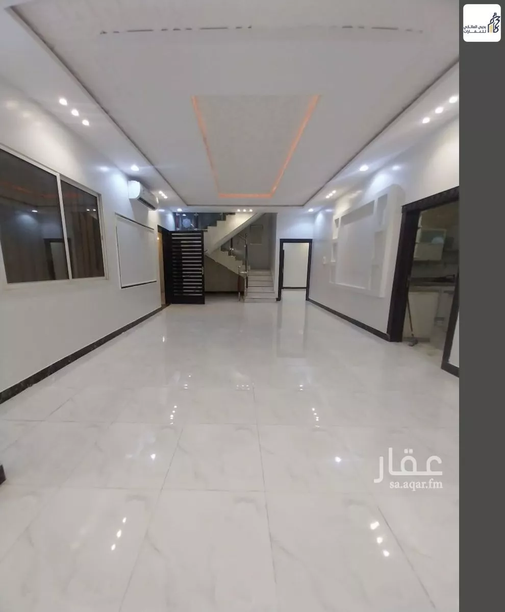 فيلا 5 غرف في الرمال 1