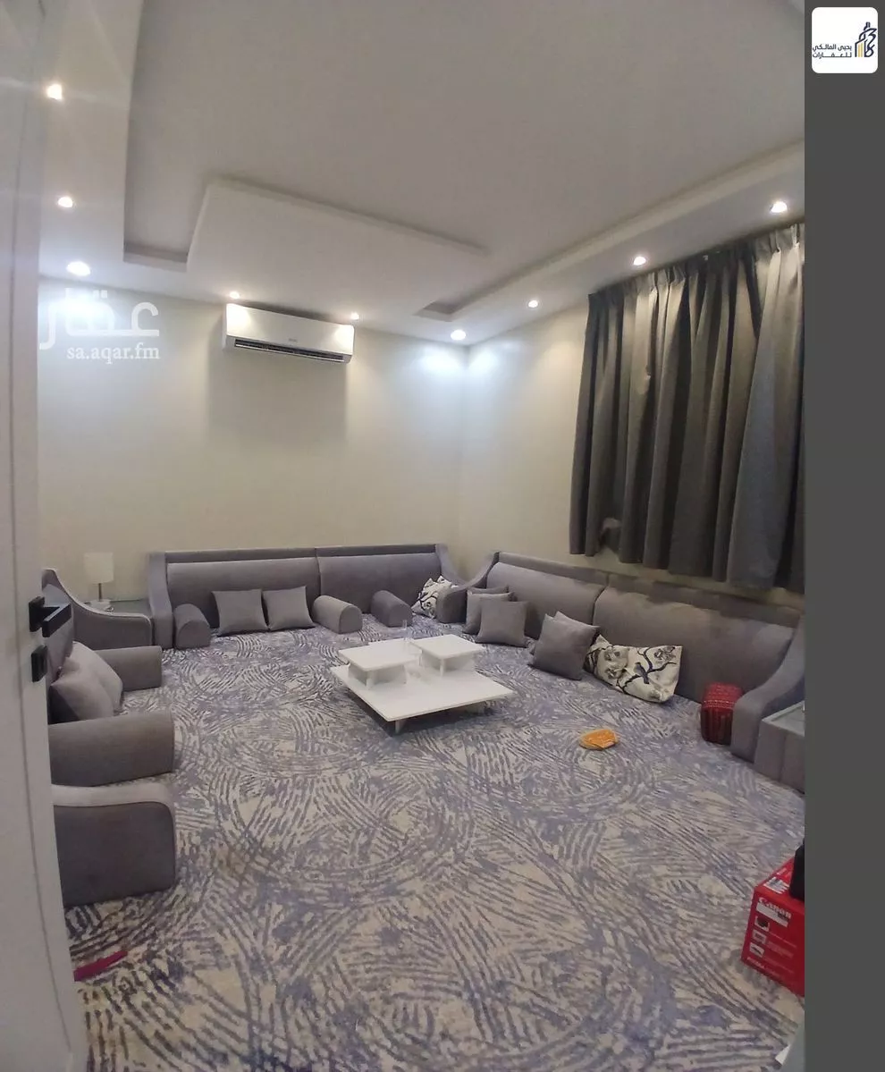 فيلا 4 غرف في الرمال 3