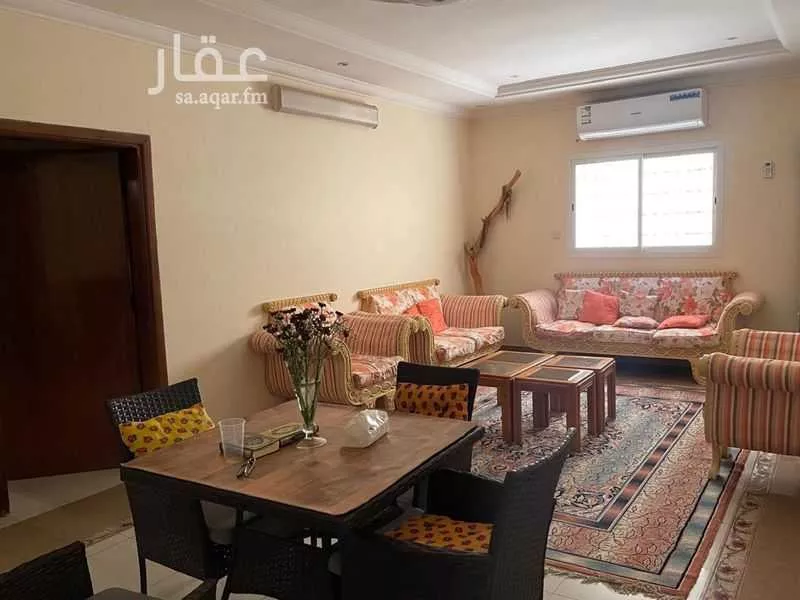 فيلا 5 غرف في الزهرة 2