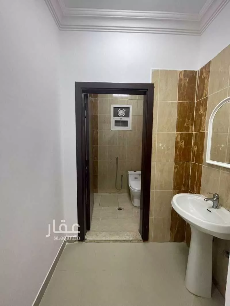 3 bedroom building in Al Yarmouk, Riyadh 8