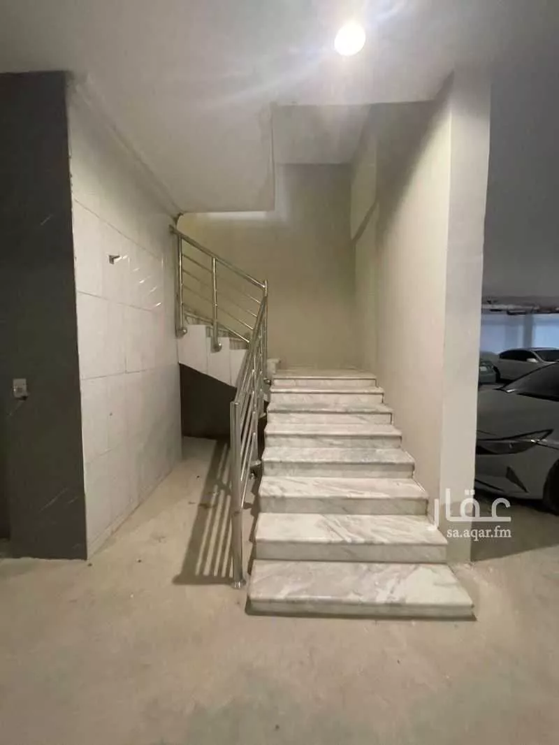 3 bedroom building in Al Yarmouk, Riyadh 12