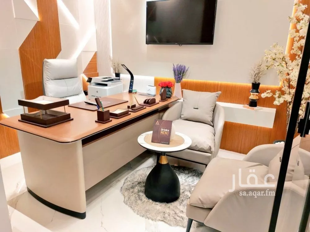 مكتب 64 م² في العليا 1