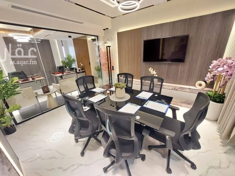 5 bedroom office in Al Olaya, Riyadh 5