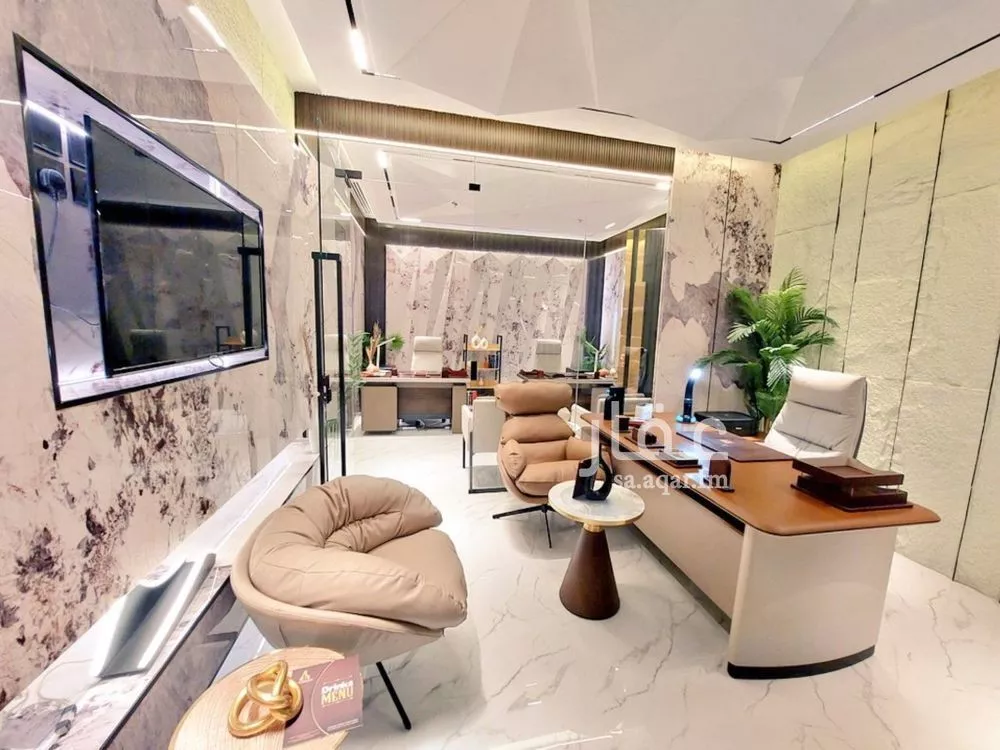 مكتب 38 م² في العليا 1