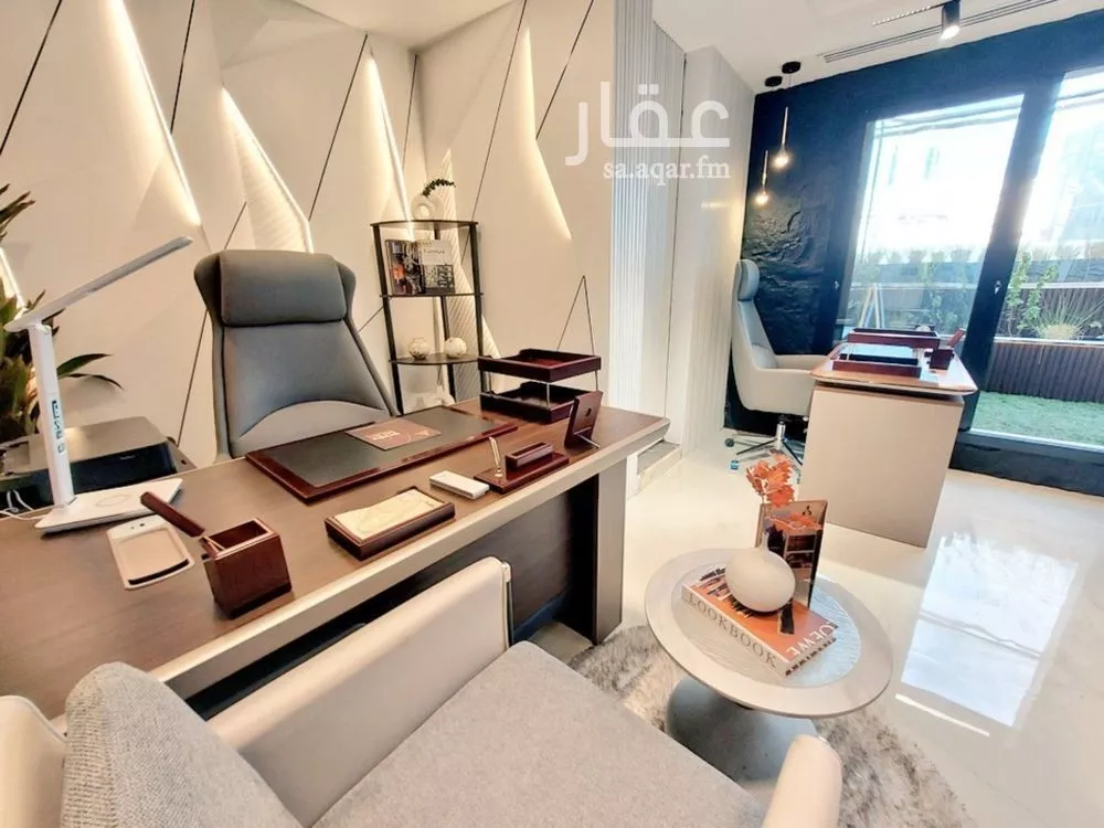 مكتب 34 م² في العليا 4