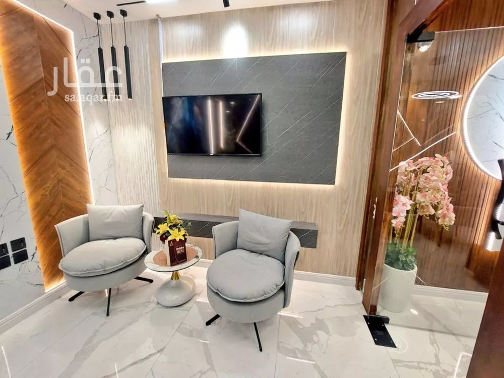 4 bedroom office in Al Olaya, Riyadh 6