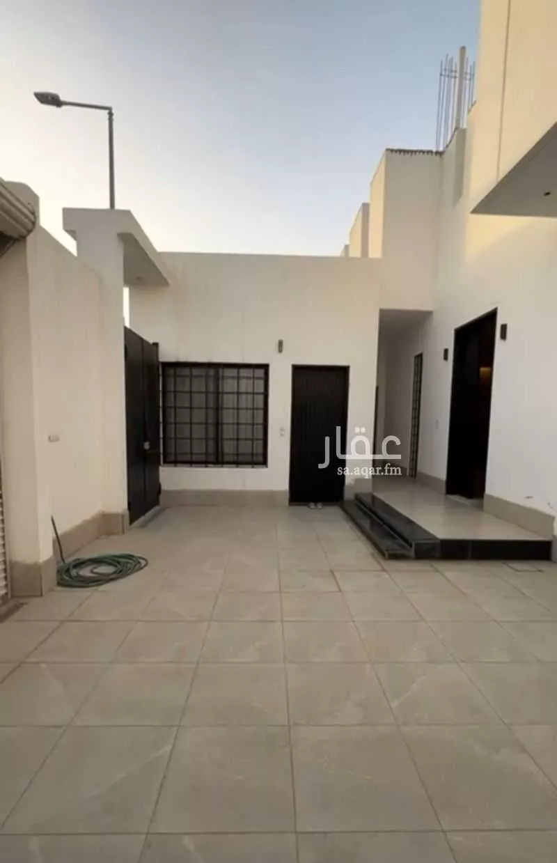 فيلا 6 غرف في النسيم الغربي 3