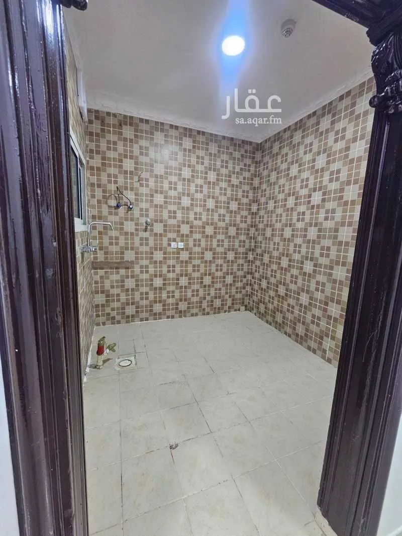 1 bedroom apartment in Ishbiliyah 4