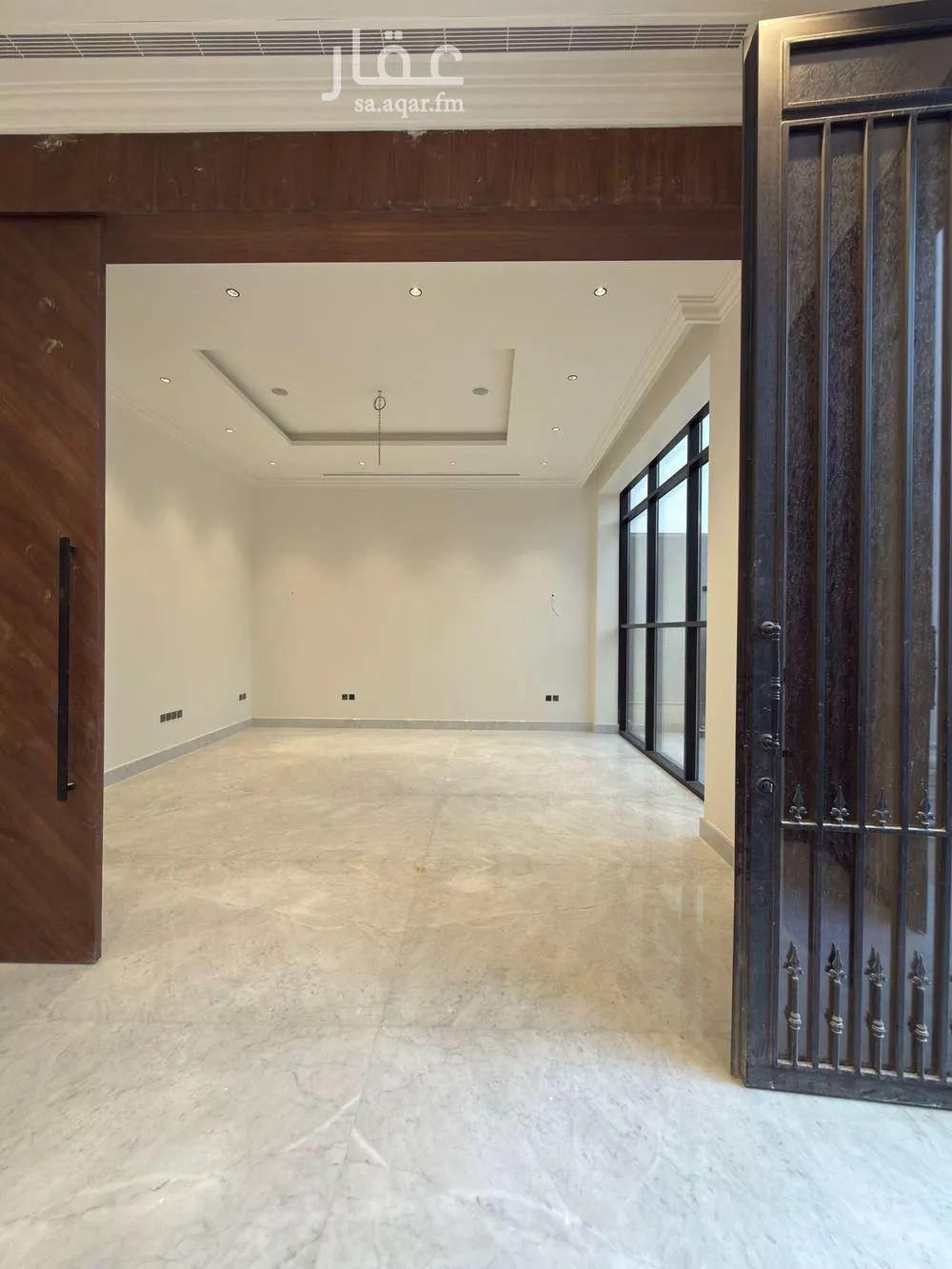 8 bedroom villa in Al Qairawan 4