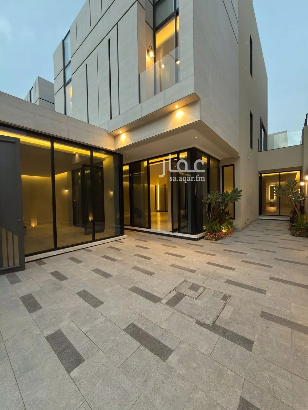 6 bedroom villa in Al Malqa 2