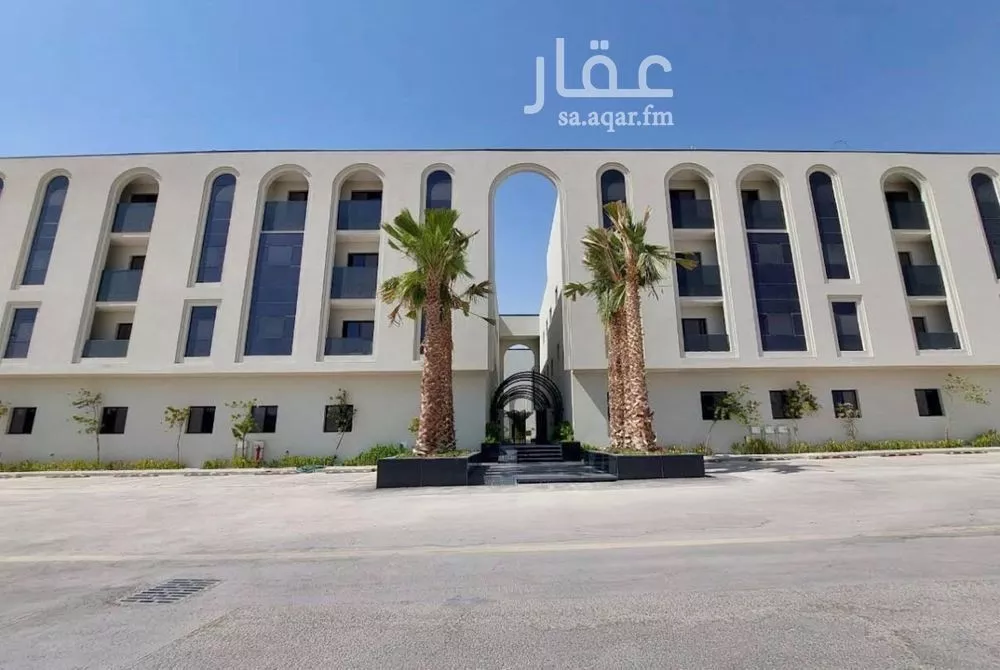 3 bedroom apartment in Al Malqa 1