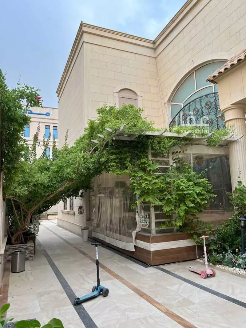 فيلا 8 غرف في الغدير 1