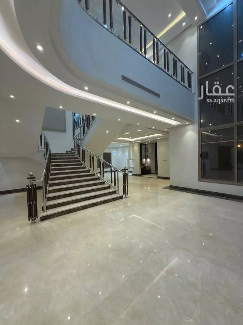 8 bedroom villa in Al Malqa