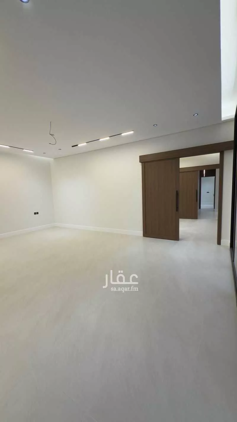 6 bedroom villa in Al Mahdiyyah 5