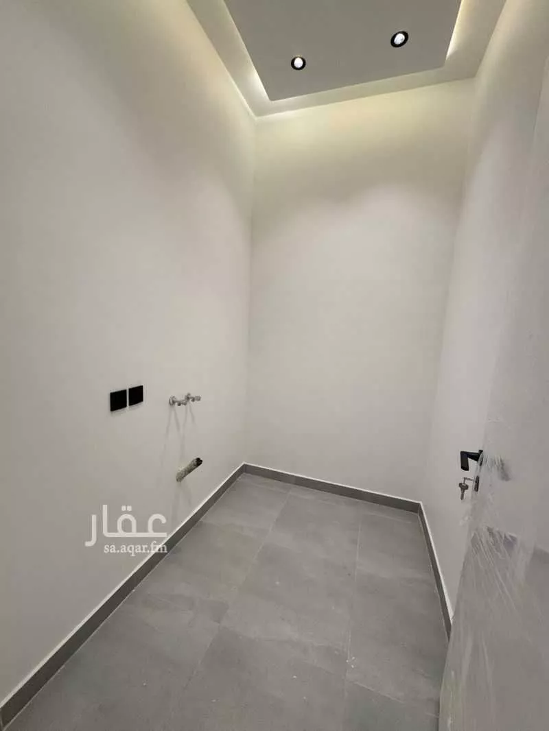 109 sqm building in Badr 4