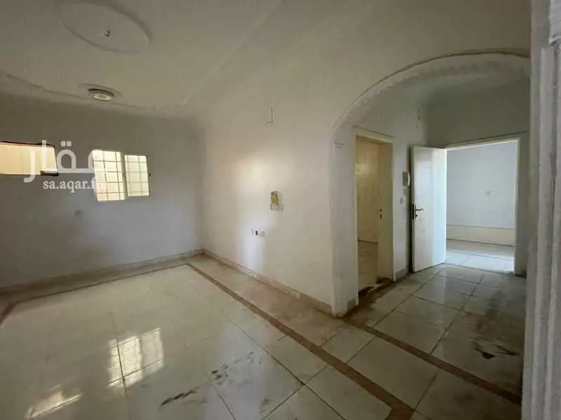 38 bedroom building in Badr, Riyadh 10