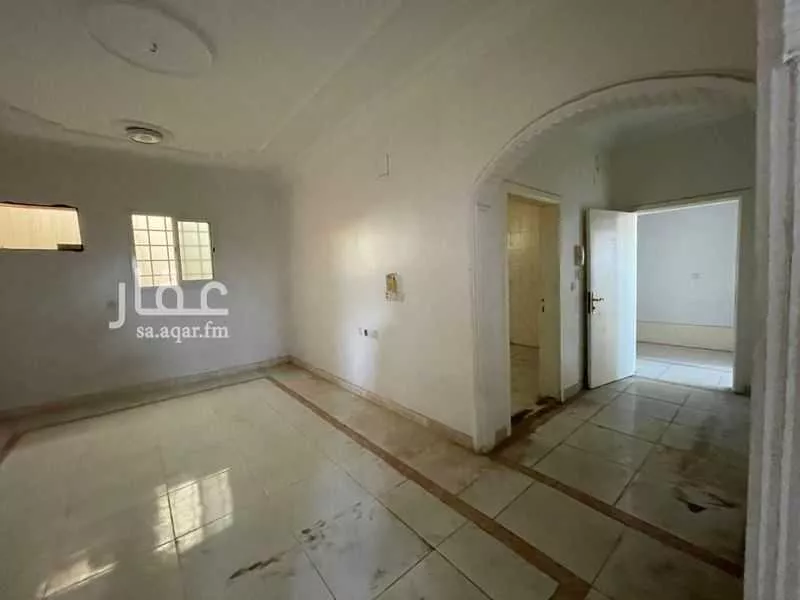 38 bedroom building in Badr, Riyadh 13