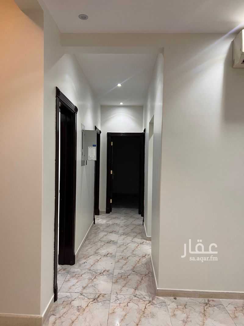 6 bedroom villa in Al Sahafah, Riyadh 4