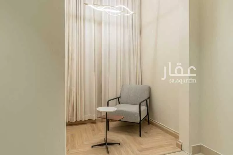 شقة 3 غرف في النخيل 4