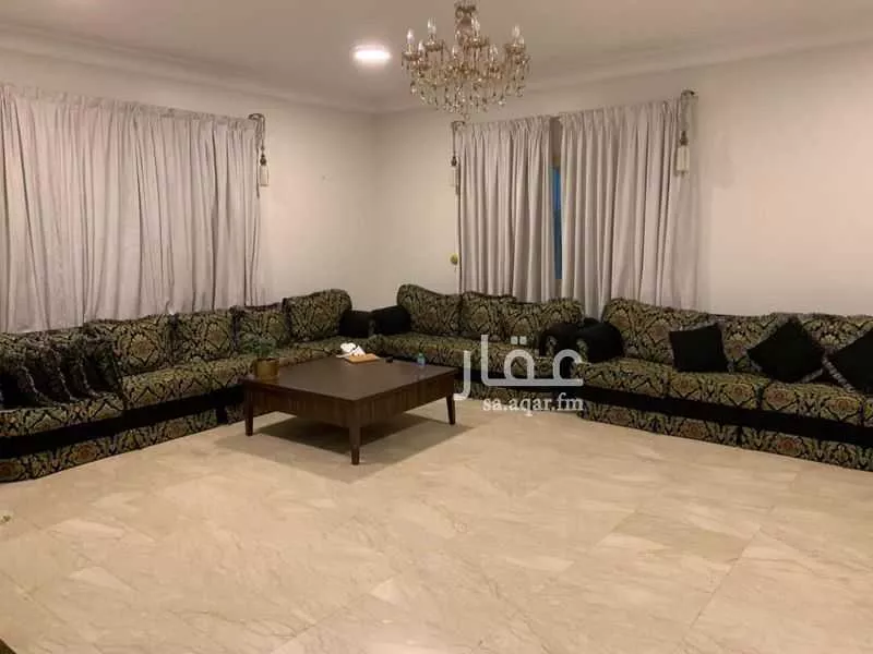5 bedroom villa in Al Nuzhah, Eastern Province 11