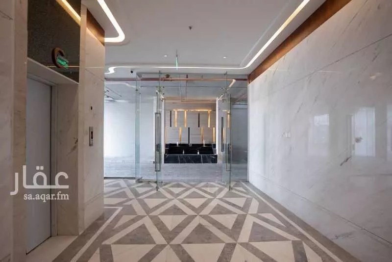 875 sqm building in Al Nuzhah 4