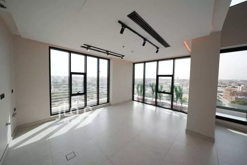 3 bedroom apartment in Al Murabba 5