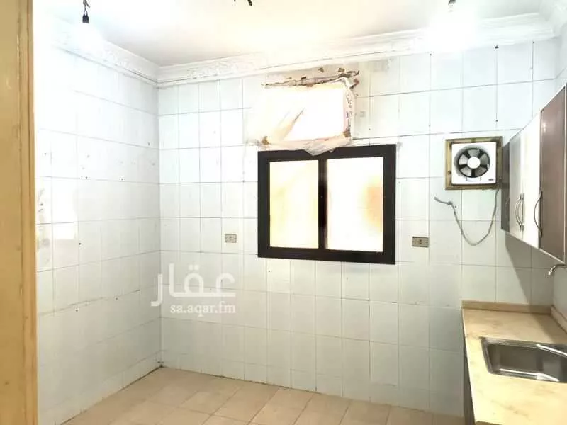 34 bedroom building in Al Aziziyah, Jeddah 19