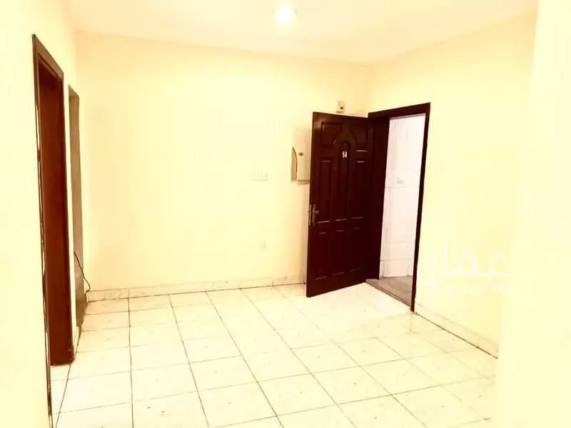 3 bedroom apartment in Al Sharafiyah, Jeddah 9