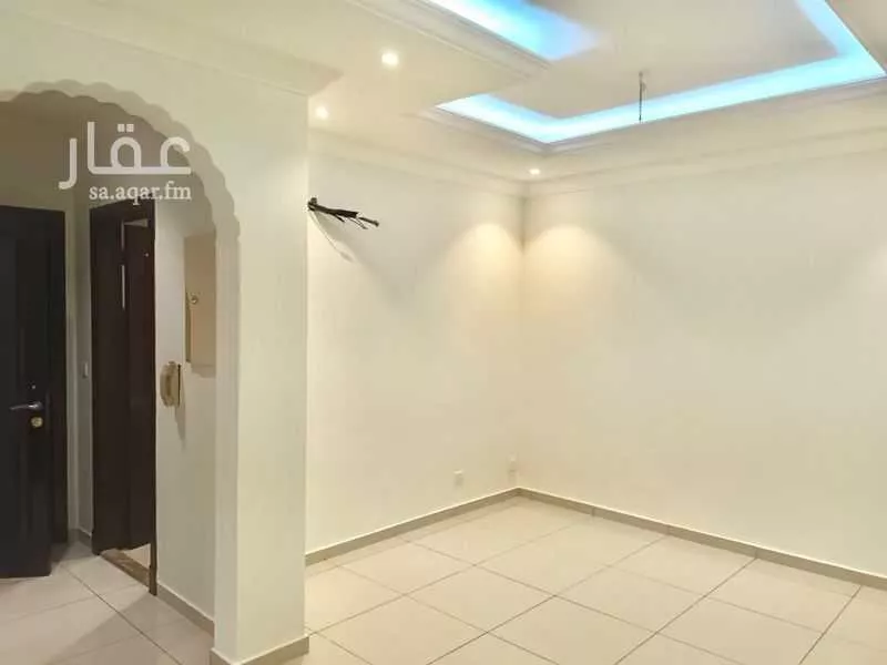 3 bedroom apartment in Mishrifah, Jeddah 11