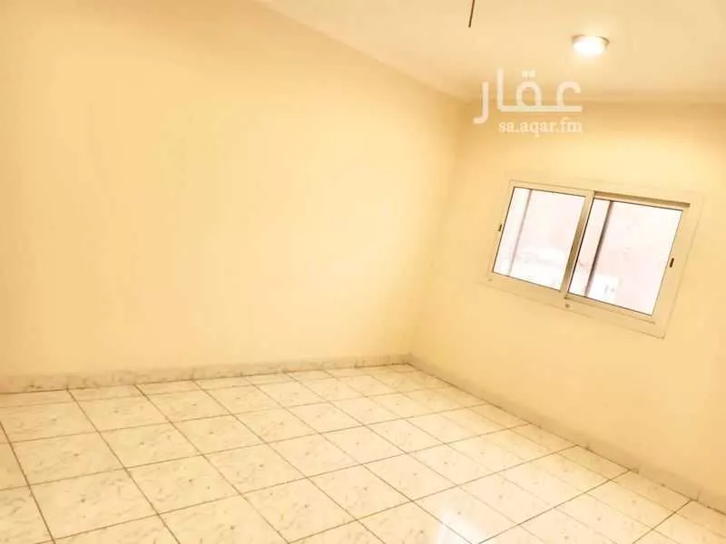 3 bedroom apartment in Al Sharafiyah, Jeddah 21