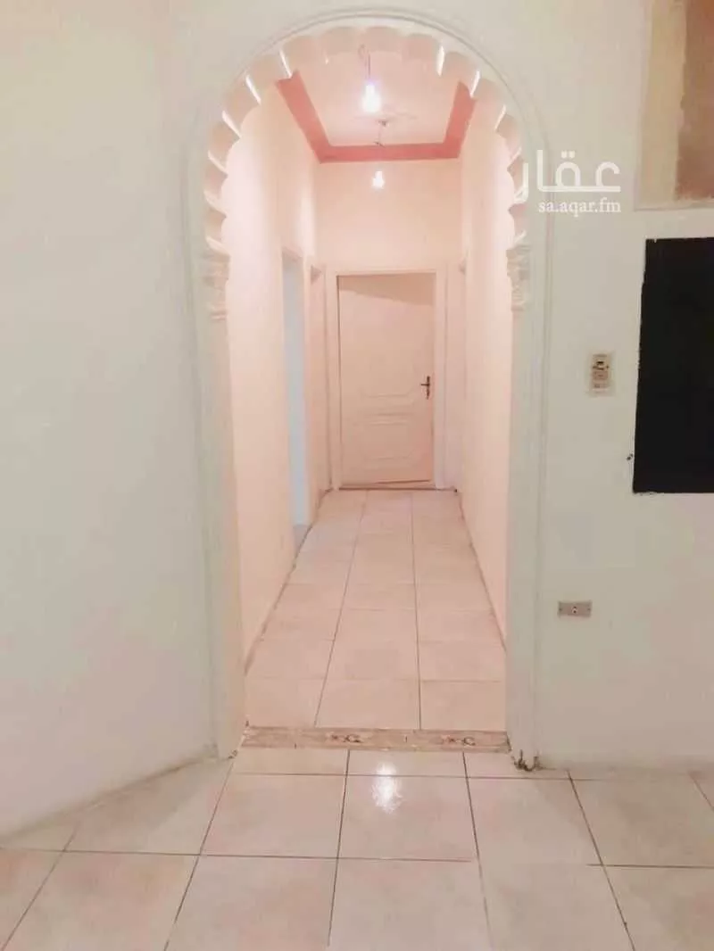 34 bedroom building in Al Aziziyah, Jeddah 14