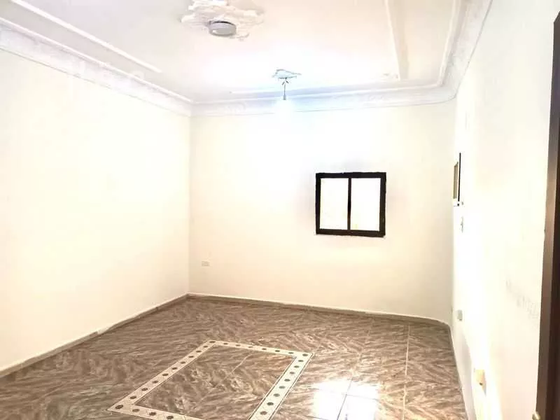 34 bedroom building in Al Aziziyah, Jeddah 8