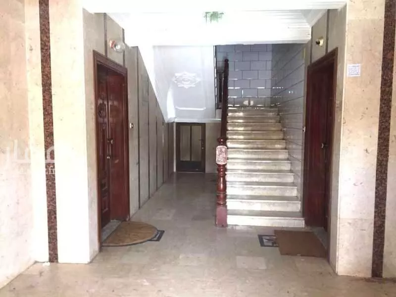 عمارة 70 م² في العزيزية 3