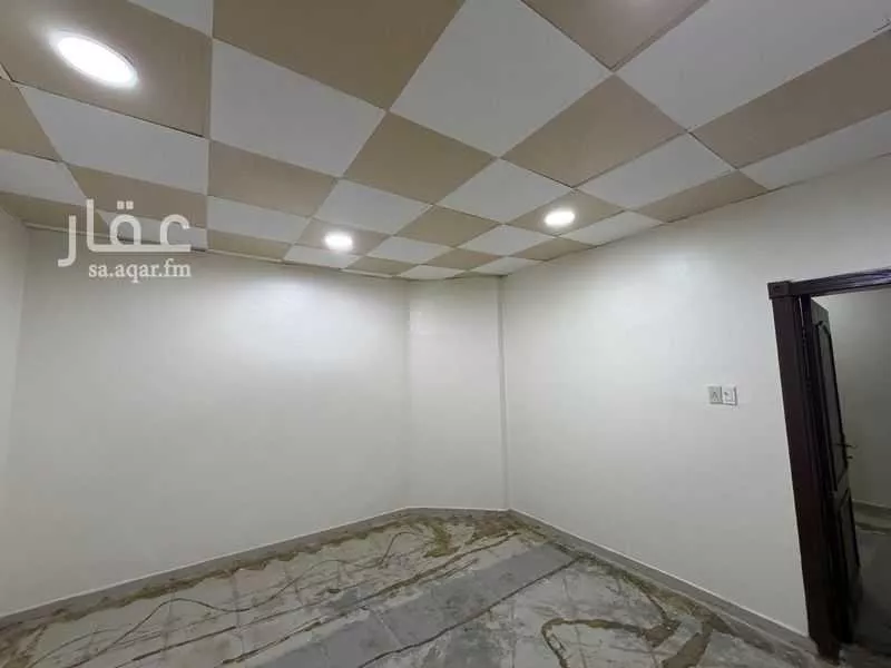 2 bedroom apartment in Uhud 3