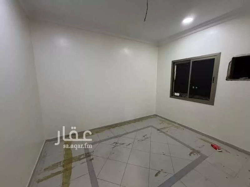2 bedroom apartment in Uhud 4