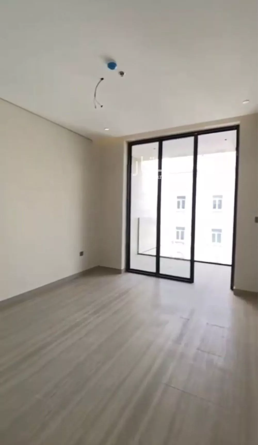 شقة 3 غرف في السلامة 1