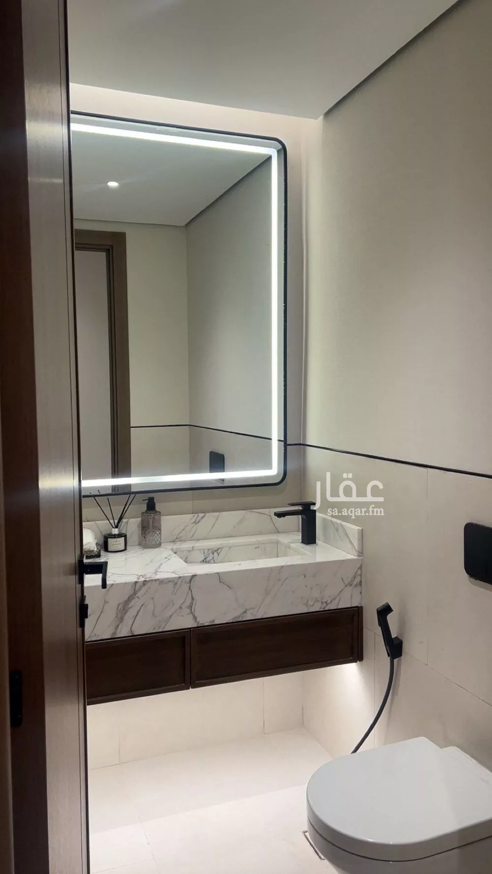 4 bedroom villa in Al Janadriyah, Riyadh 6