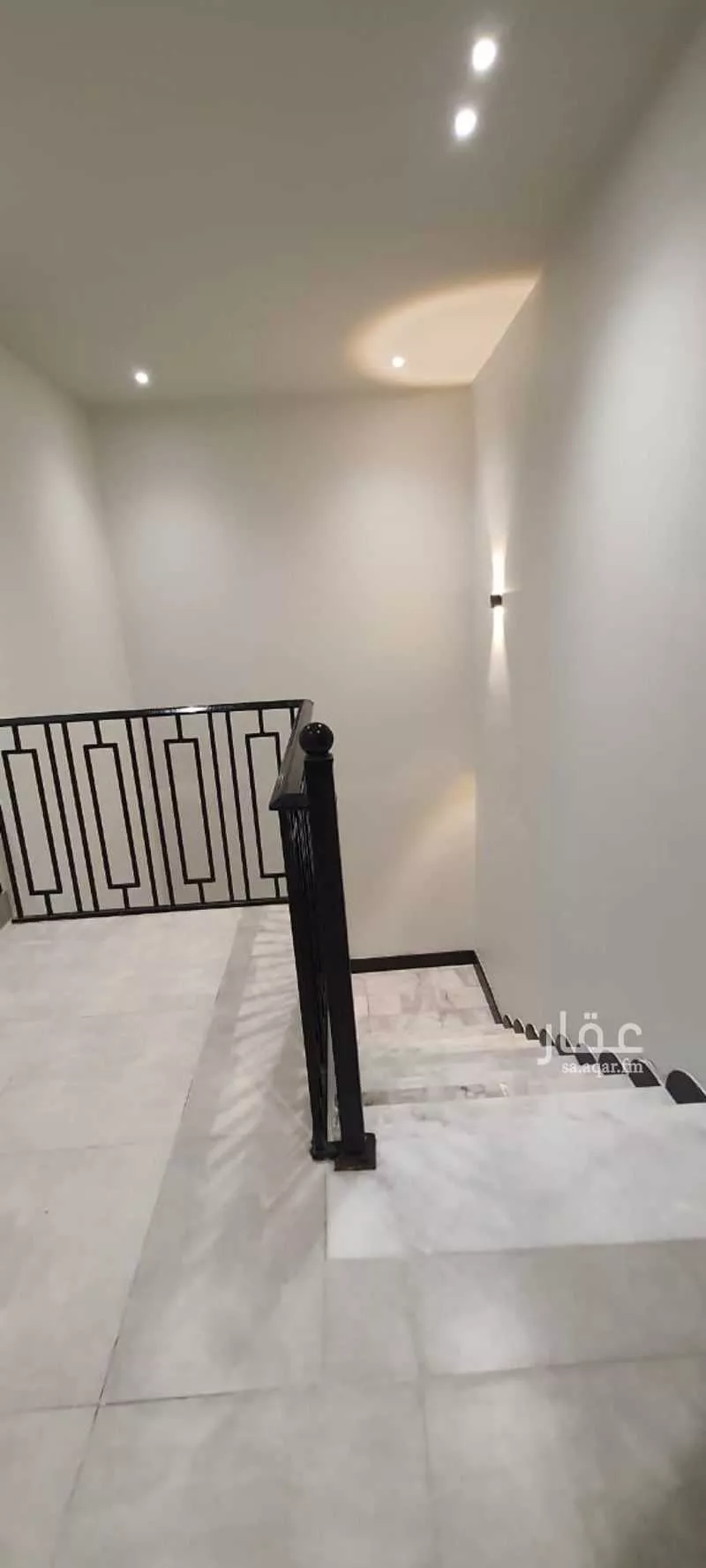 عمارة 312 م² في الصوارى 5