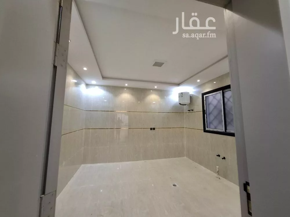 فيلا 5 غرف في بدر 3