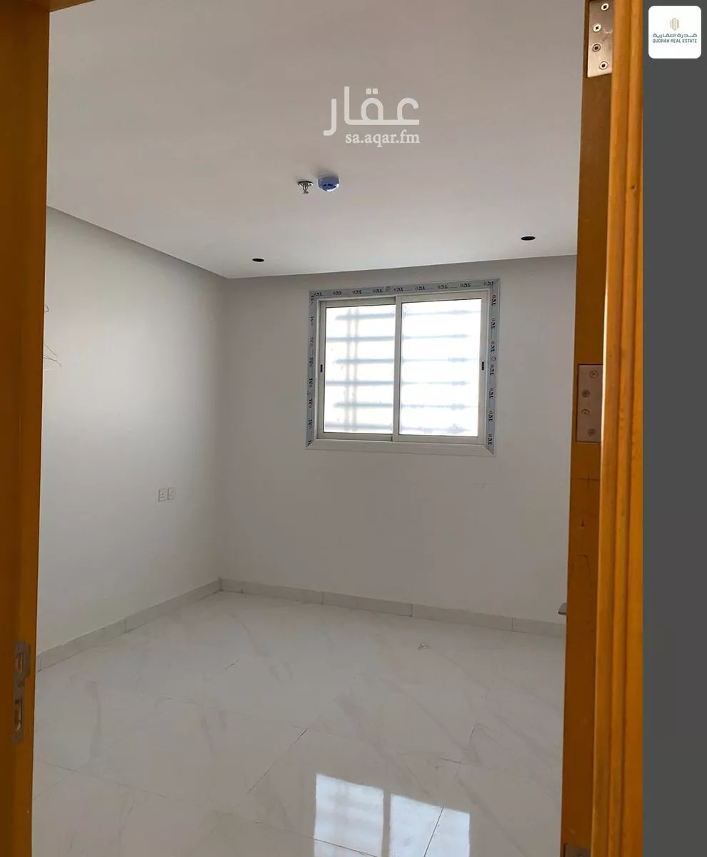 عقار 36 غرف في العزيزية، الرياض 16