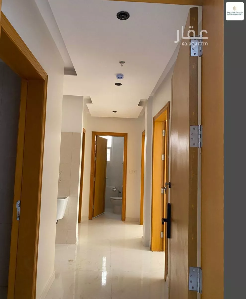 عقار 36 غرف في العزيزية، الرياض 9