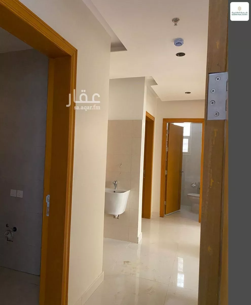 عقار 36 غرف في العزيزية، الرياض 8