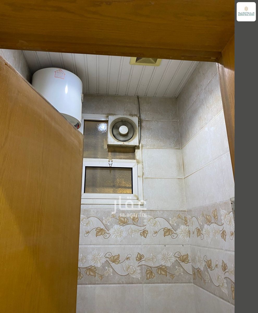 2 bedroom office in Al Marwa, Riyadh 11
