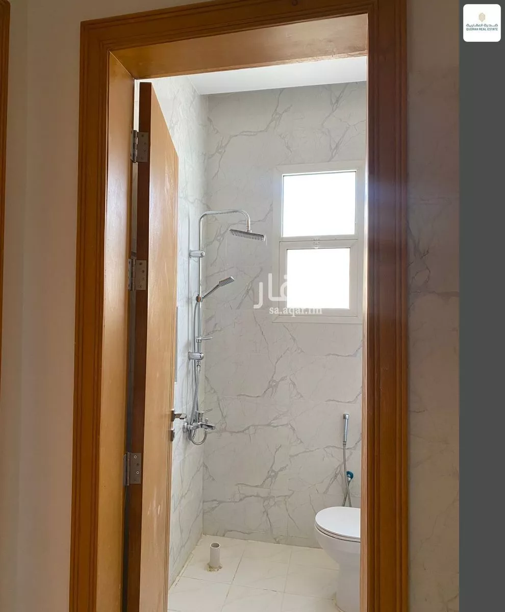 عقار 36 غرف في العزيزية، الرياض 13