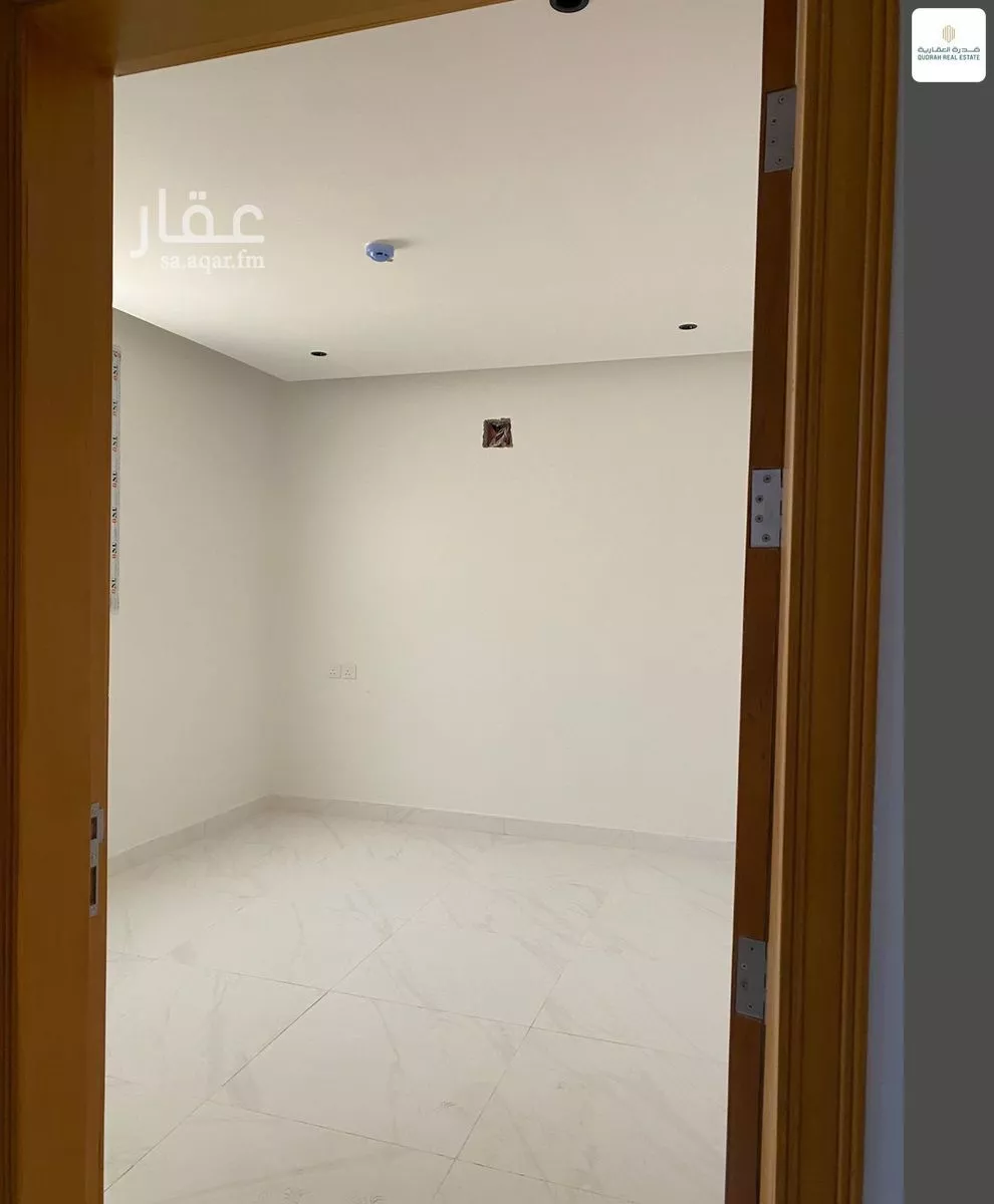 عقار 36 غرف في العزيزية، الرياض 19