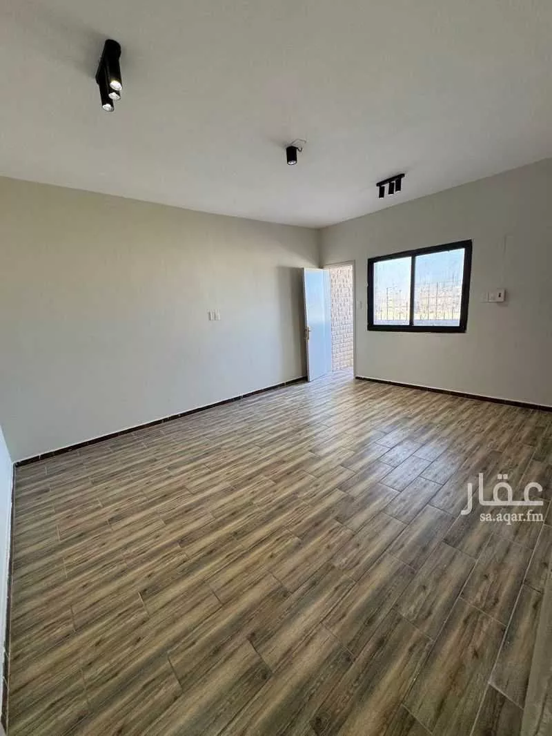 2 bedroom apartment in Al Aqrabiyah, Eastern Province 4