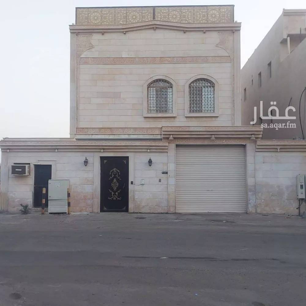 فيلا 9 غرف في الصوارى 1